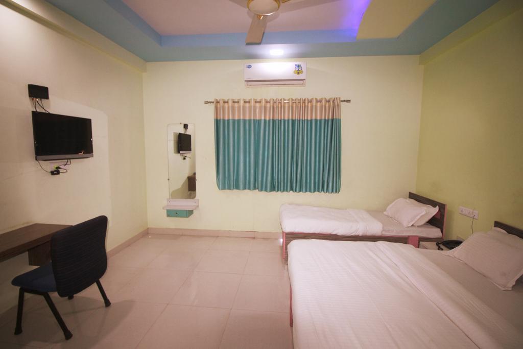 Hotel Somnath Sagar Luaran gambar