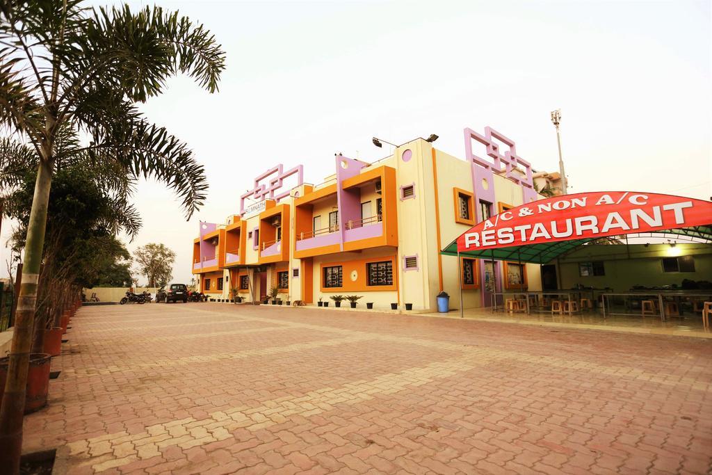 Hotel Somnath Sagar Luaran gambar