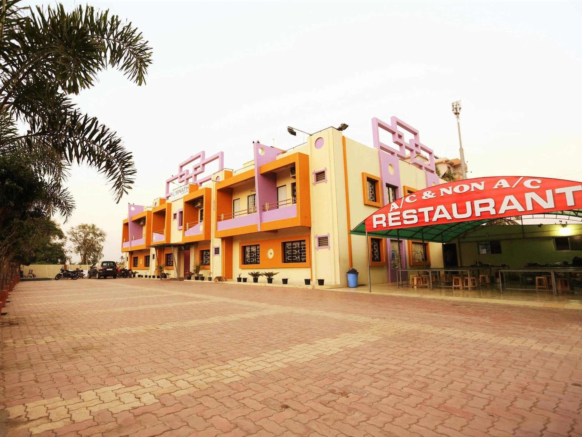 Hotel Somnath Sagar Luaran gambar