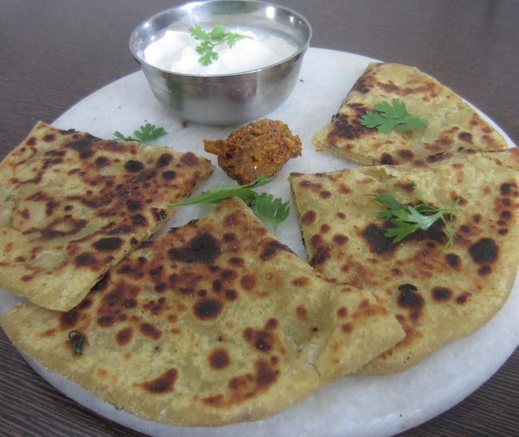 Hotel Somnath Sagar Luaran gambar