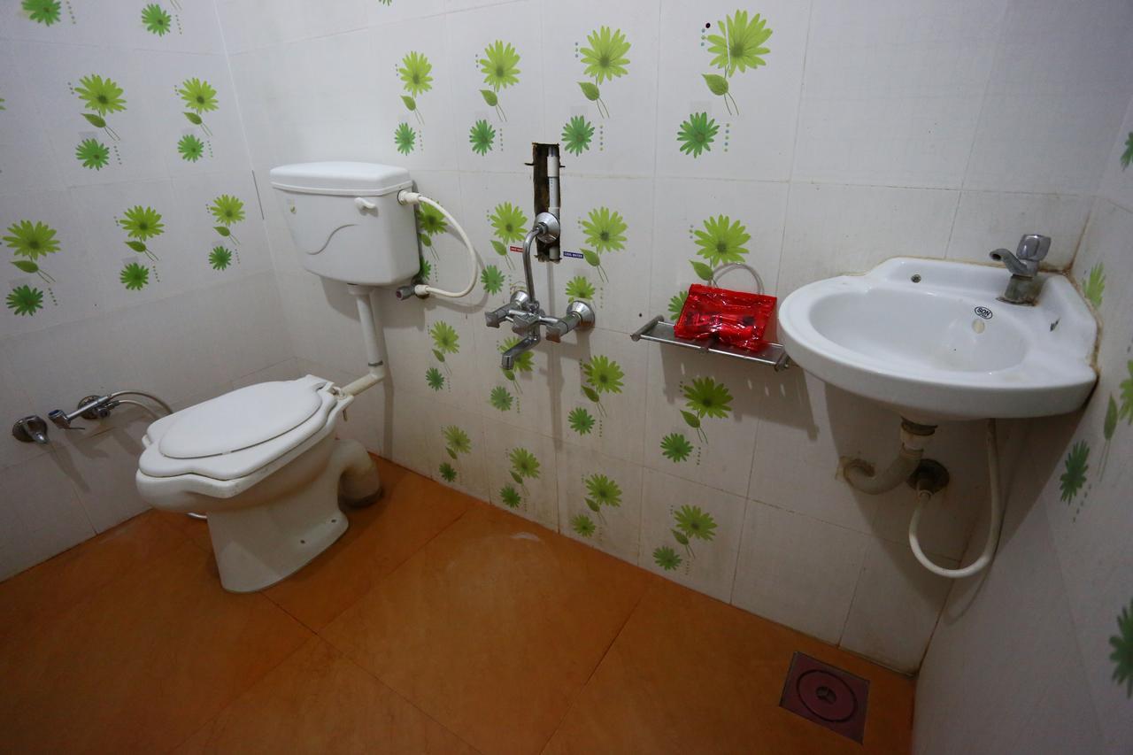 Hotel Somnath Sagar Luaran gambar